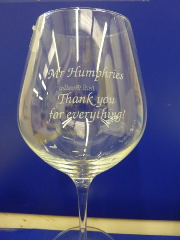 glass engraving leaving presents Oxford