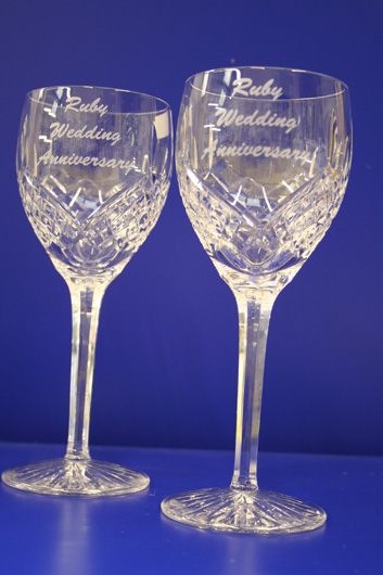wine glass engraving Oxford wedding gifts London